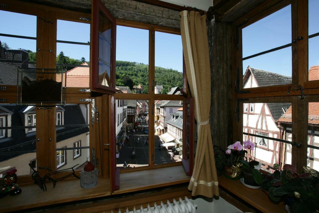 Hotel Zum Riesen - Aelteste Fuerstenherberge Deutschlands Miltenberg Extérieur photo